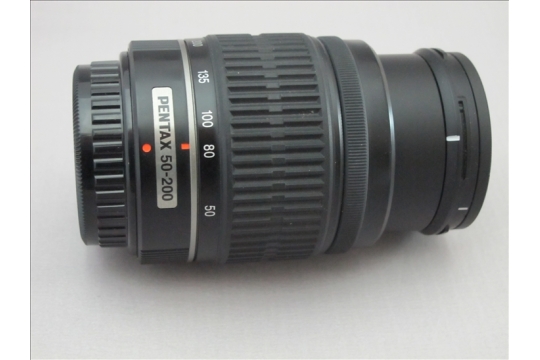 PENTAX 55-200mm F;4-5,6 ed lens